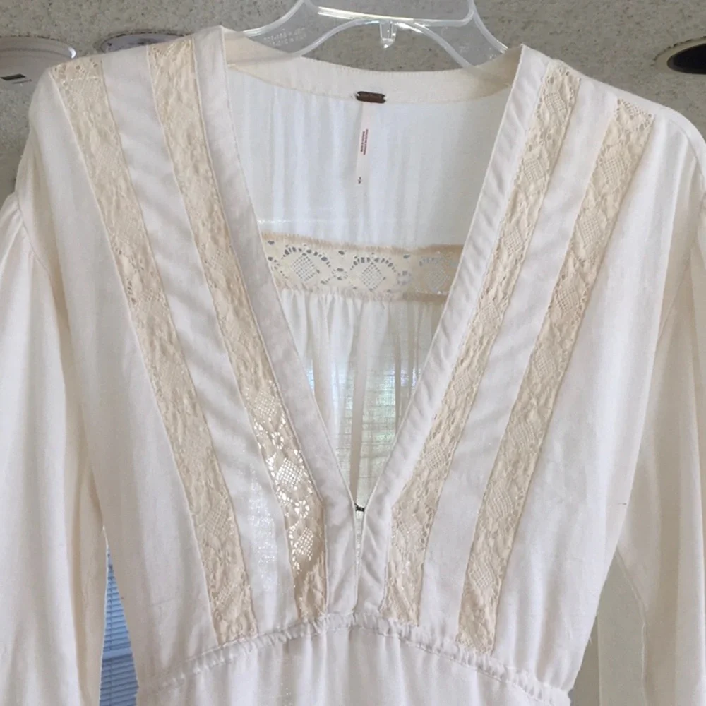 FP/CREAM-“RUGGED BEAUTY”LACE PANEL BOHO SWING DRESS